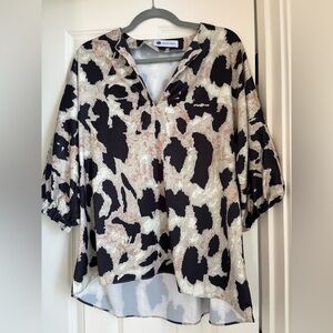 Caryn Lawn one size Black and Cream Women's Top